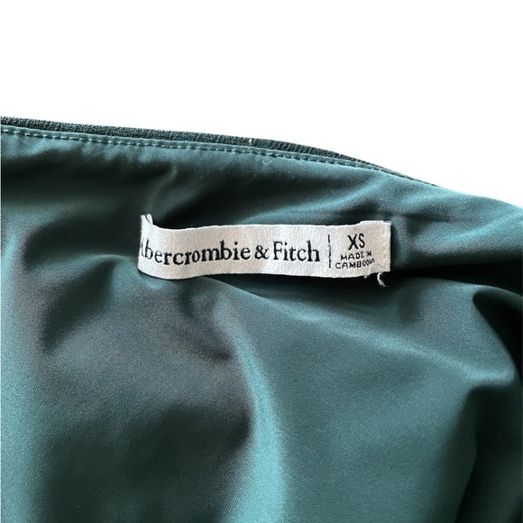 Abercrombie Dark Green One Sleeve Asymmetrical Body Suit with Snaps Size XS - Picture 3 of 3
